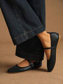 Rosivie Women's Casual Buckle Design Slip-On Loafers - Black - View 11