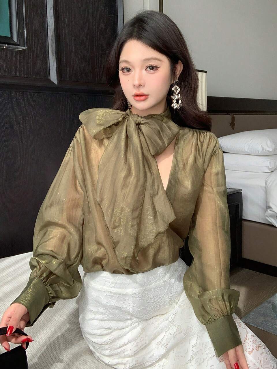 Women's Elegant Olive Green Chiffon Blouse,Shiny Deep V-Neck Fashion Pullover With Tie Neck,Autumn Dining Wedding Party Banquet Top For Spring Summer