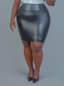 CurvyTilda Plus Size Elegant Knowledgeable Commuter High Street Personalized Party INS Style Party College PU High Waist Ruched Design Bodycon Knee-Length Skirt, For Hourglass Body Shape, For Body Shape, For Summer - Black - View 3