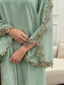 Yasmyna Women's Elegant Long Sleeve Knitted Arabic Dress - Green - View 5