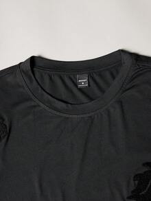 STYNVO Men T-Shirts - Black - View 6