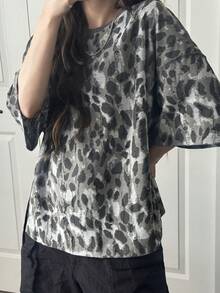 FRIFUL Women's Oversized Round Neck Short Sleeve Loose Leopard Floral Print T-Shirt - White - View 8
