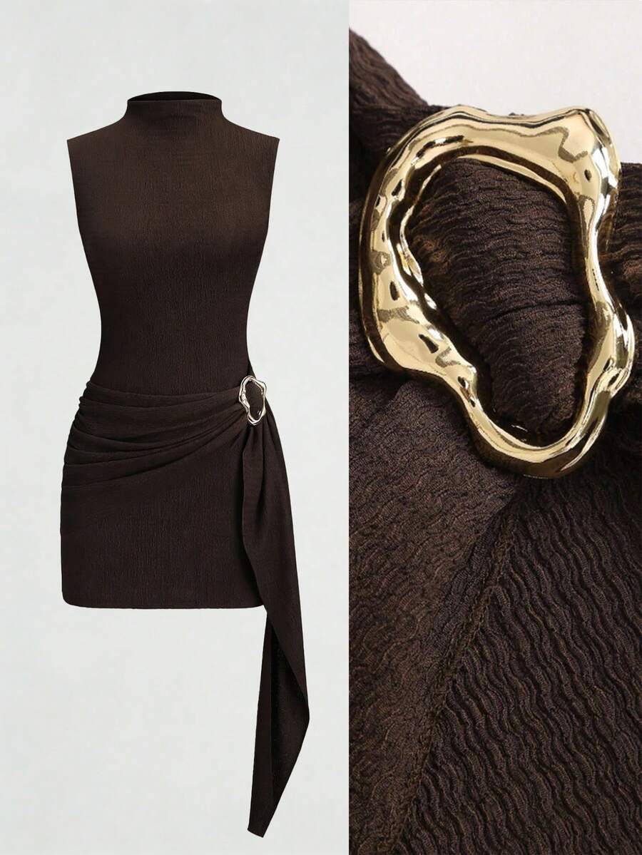 Olithes 女士极简立领系带修身金属扣装饰棕色无袖连衣裙 - 棕色 - 查看 1