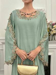 Yasmyna Women's Elegant Long Sleeve Knitted Arabic Dress - Green - View 1