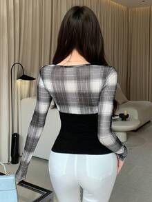 DAZY Women's Casual Plaid Patchwork Fitted T-Shirt, Spring/Autumn - Black - View 4