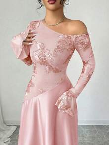 Modelyn 女士秋季棕色性感不对称肩部网纱刺绣长袖高腰A字连衣裙 - 粉色 - 查看 3