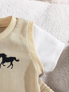 SHEIN Playful Pals 3-Pack Baby Boy Summer Blue Round Neck 2 In 1 Top And Shorts With Hat, Waffle Fabric, Suitable For Daily Outdoor Play, School, Vacation, Elegant Style, Suitable For Family Leisure, Sports And Gatherings - Khaki - View 6