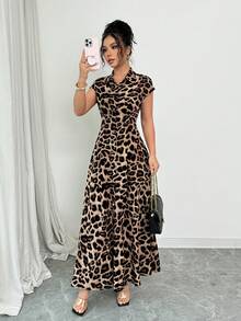 Rafferiza Đầm nữ thanh lịch họa tiết da báo, cổ bẻ, tay ngắn, cài cúc, eo. - Màu Tím - Xem 7