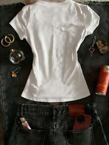 Glimmora Y2K复古字母图案舒适多彩圆领休闲街头风女式上衣，适合日常街头穿着 - 白色 - 查看 2