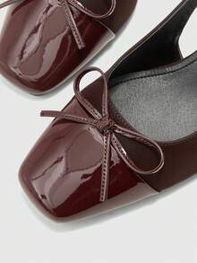 CUCCOO BIZCHIC 女士时尚经典后系带黑色平底鞋，适合圣诞节穿着 - 焦糖棕 - 查看 8