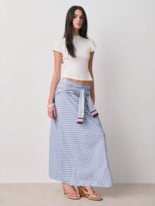 Nöista 蓝色条纹长裙，侧边饰有打结。适合夏季、海滩、休闲、复活节、春季、假日、度假等场合。 - 藍色 - 查看 6