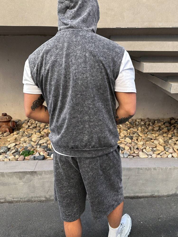 Men's Sleeveless Floral Print Textured Fabric Tank Top And Shorts Set, Summer