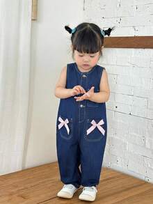 SHEIN 女婴深蓝色牛仔无袖白色条纹连体锥形裤 - 深色水洗藍 - 查看 2