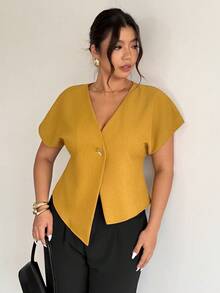 Firerie Camisa casual de manga corta con cuello en V y botones de unicolor para tallas grandes - Amarillo - View 7