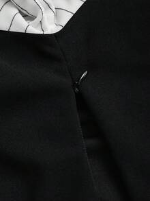 Sweetra Blus Pesta Seksi Slim Fit Lengan Panjang Berkerut Asimetris Gaya Gotik untuk Wanita - Putih - View 5