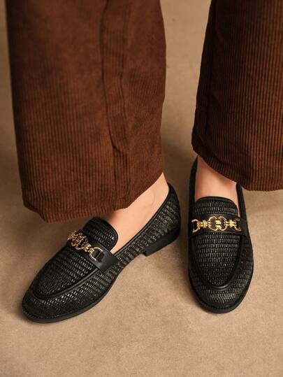 Rosivie Women's Metal Decor Casual Versatile Flat Shoes