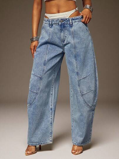 Denimoi Quần jeans ống rộng, chi tiết quần lót, phong cách đường phố thời trang, quần jeans cá tính, denim nổi bật.