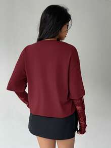 Aloruh Women's Solid Color Minimalist Everyday Lace Splice Sleeve T-Shirt - Burgundy - View 3