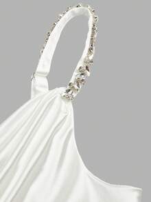 Franclia Holidaya 时尚商店 女士优雅派对 2026 春夏时尚深V领白色缎面水钻吊带背心 - 白色 - 查看 5