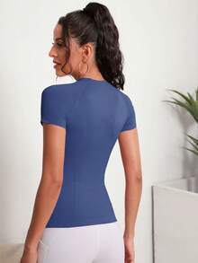 Easithlete 交叉后背镂空运动背心健身背心健身房女式衬衫 - 藏蓝色 - 查看 2