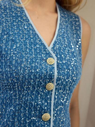 MOTF PREMIUM 春夏新款牛仔蓝重工串珠牛仔背心，收腰设计，金属扣饰，搭配A字迷你裙，通勤及复古优雅女士牛仔套装