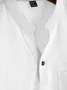 Manfinity Homme Áo sơ mi nam dáng rộng, màu trơn, cổ chữ V, có túi, kiểu dáng patchwork, không kèm dây chuyền. - trắng - Xem 3