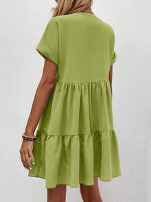 SHEIN LUNE Einfarbiges Kleid mit V-Ausschnitt, Rüschensaum, lässig und vielseitig, Kurzarm - Olivgrün - Übersicht 2