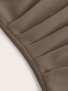 SHEIN Essnce 女士优雅纯色不对称下摆抹胸上衣，夏季 - 摩卡棕 - 查看 3