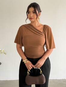Firerie Plus Size Women Summer Minimalist Ruched Asymmetrical Shoulder Tight Top - Brown - View 5