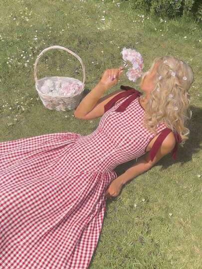 SHEIN MOD Red Plaid Sleeveless Dress With Bow Decor And Flared Skirt, Suitable For Christmas And New Year