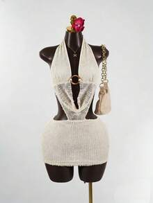 SaltGleam 纹理面料露背紧身度假连衣裙 - 杏色 - 查看 1