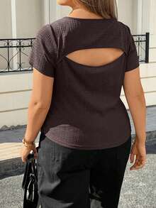 Lounesse 大码女式休闲百搭金属扣咖啡色T恤，夏季 - 棕色 - 查看 2