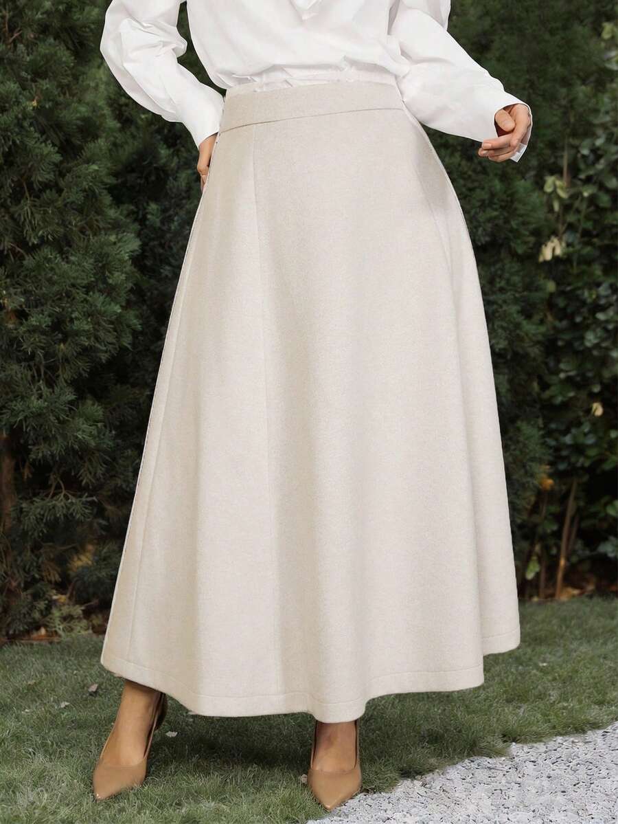 VOLUPTÉ CURVE 大尺碼女款春夏米色長裙 A字垂墜款,優雅休閒正式商務辦公婚禮賓客穿搭 - 米色 - 查看 1