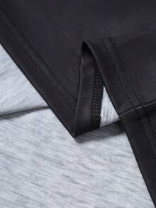 Manfinity EMRG 男士印花T恤，时尚百搭，适合日常穿着 - 黑色 - 查看 5