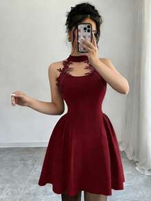 GlowEve Nuevo vestido mini elegante y sexy de punto con textura, sin mangas y con cuello halter para fiestas de Navidad para mujeres - Burdeos - Ver 4