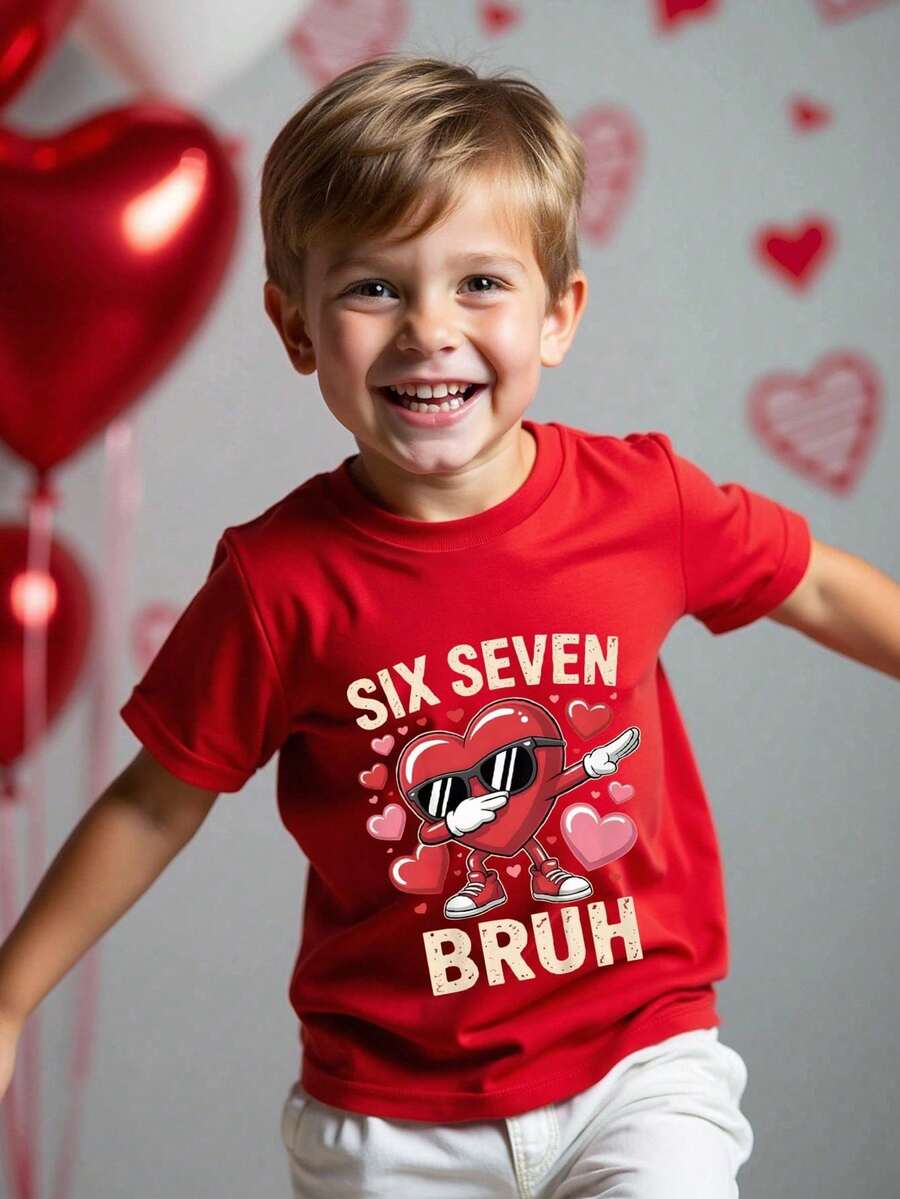 男童休闲时尚舒适创意可爱爱心字母“SIX SEVEN BRUH”图案短袖圆领T恤，适合春夏郊游、运动、聚会等场合。 - 紅色 - 查看 1