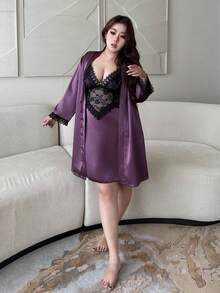 Dazy Plus 2pcs Elegant Contrast Lace Sexy Nightgown & Robe Set, Plus Size Women Sleepwear Pajamas - Purple - View 7