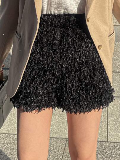 FRIFUL Women's Solid Color Elastic Waist Fluffy Fabric Loose Casual Shorts, Suitable For Spring And Summer