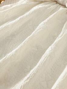 SHEIN Đầm cho bé gái sơ sinh | Cổ áo xếp ly + Vải mềm mại, đơn giản, thanh lịch, thân thiện với làn da, thích hợp làm quà tặng tháng đầu tiên cho bé gái sơ sinh / mặc hàng ngày, một món quà dịu dàng và đáng yêu cho bé sơ sinh. - Màu Khaki - Xem 7