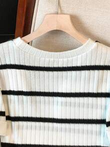 Franclia Women's Casual Commuter Striped Short Sleeve T-Shirt, Summer - Black and White - View 4