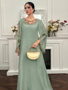 Yasmyna Women's Elegant Long Sleeve Knitted Arabic Dress - Green - View 4