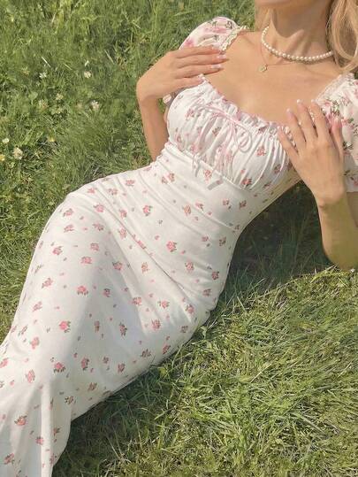 SHEIN MOD 女士泡泡袖方领修身中长连衣裙，挤奶女工连衣裙，茶会连衣裙，女士印花中长连衣裙方领泡泡袖，婚礼宾客连衣裙，春夏装扮，茶会装扮，田园风连衣裙，节日，生日，情人节，度假装扮