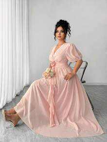 Elenzga 大码女士优雅雪纺V领3D玫瑰装饰灯笼袖褶皱荷叶边中长连衣裙，适合晚宴、约会等场合 - 香檳色 - 查看 4