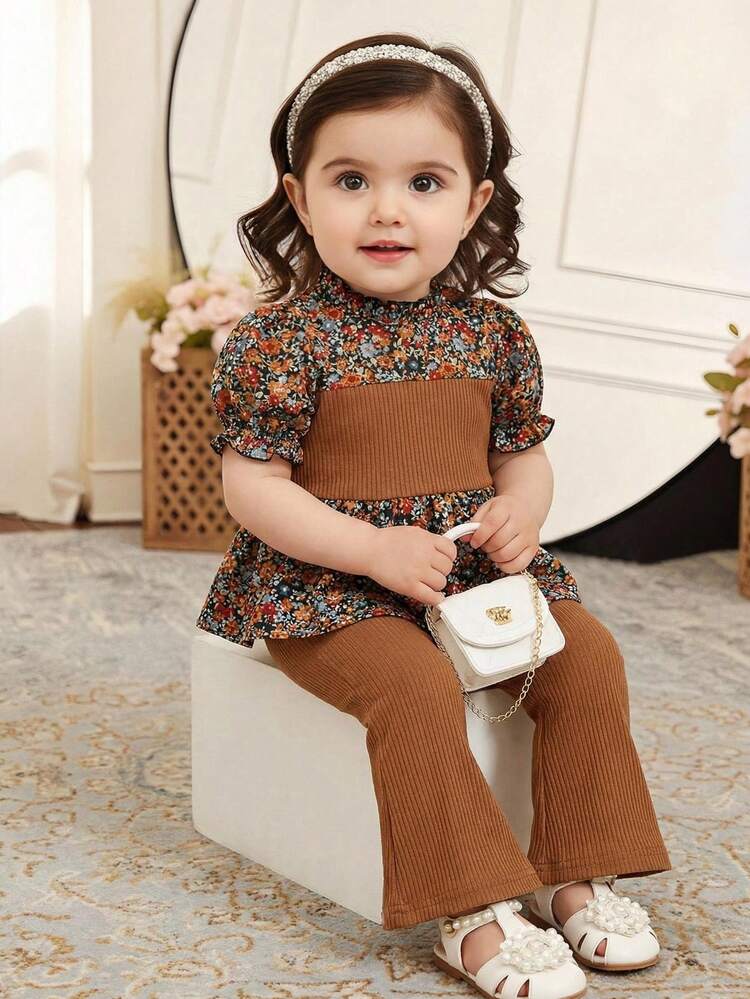 مجموعة بلوزة وبنطلون للبنات الرضع، البلوزة بياقة بيتر بان وأكمام منتفخة قصيرة، والبنطلون بقصة جرس، بطراز كاجوال رياضي عتيق، مناسب للارتداء اليومي في الصيف والخريف والمدرسة - متعدد الألوان - مشاهدة 1