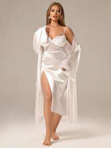 Auralis 大码优雅浪漫蕾丝拼接镂空缎面吊带裙和网纱睡袍睡衣套装，秋冬服装 - 白色 - 查看 7