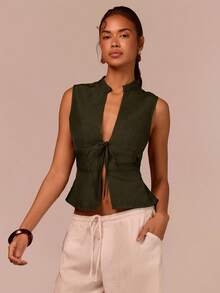 COSMINA 女士优雅深V领系带腰身贝壳纽扣装饰吊带背心，通勤、度假、约会、波西米亚风、办公穿着皆宜，春季必备 - 綠色 - 查看 1