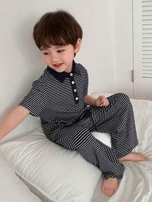 DAZY 男童条纹印花短袖上衣和裤子睡衣套装 - 藏蓝色 - 查看 2