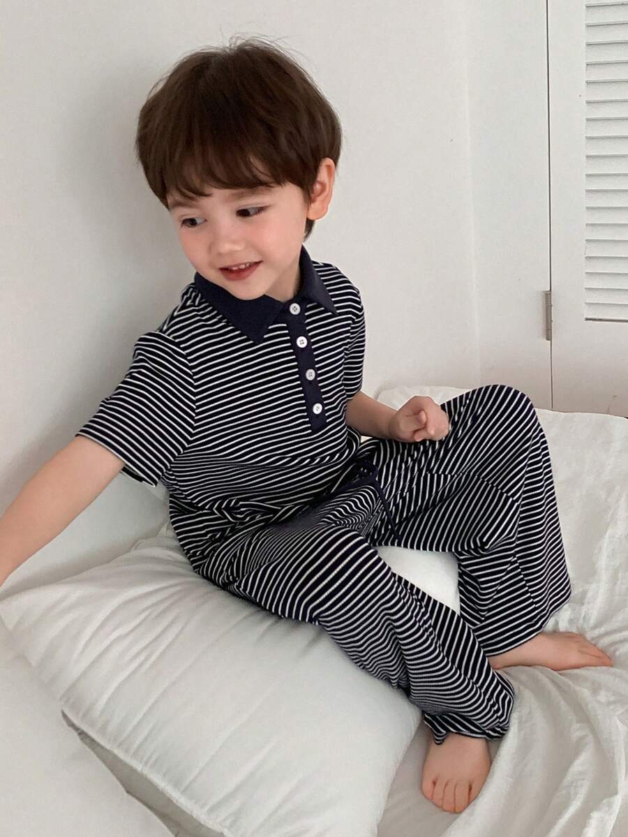 DAZY Young Boy Striped Print Short Sleeve Top And Pants Pajama Set - Navy Blue - View 1
