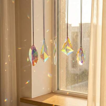 Zazumi 彩虹玻璃阳光捕捉器 - 四种形状（长方形、水滴形、叶形、椭圆形）彩虹制造器悬挂式窗户装饰，光线捕捉棱镜饰品，适用于家居、办公室、阳台，是送给亲朋好友的贴心礼物，也是美观的房间装饰品。