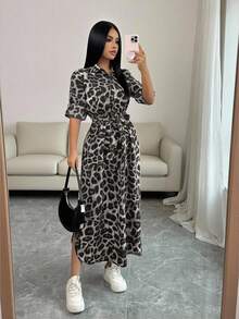 Brown Fitted Dress With Draped Neckline And Long Cape - Light Grey - View 4